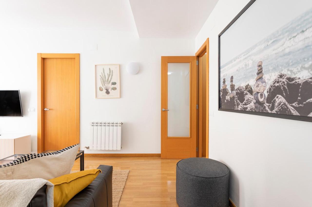 Ab North Barcelona Apartments Santa Coloma de Gramanet Dış mekan fotoğraf