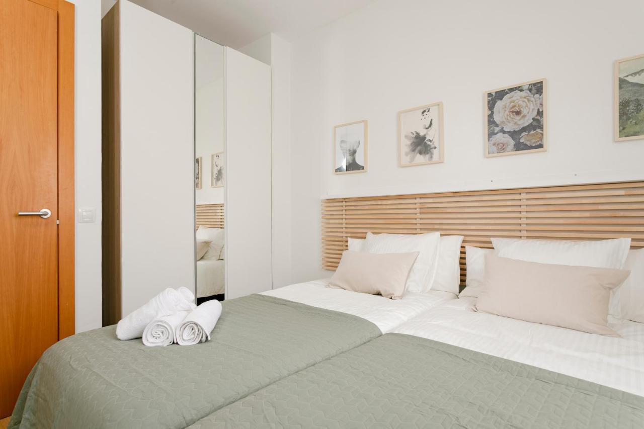 Ab North Barcelona Apartments Santa Coloma de Gramanet Dış mekan fotoğraf