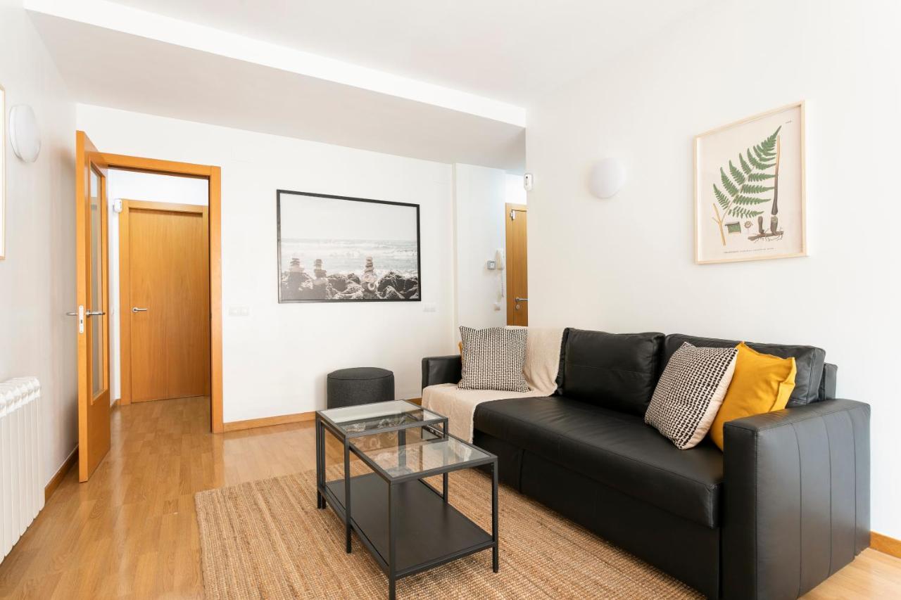 Ab North Barcelona Apartments Santa Coloma de Gramanet Dış mekan fotoğraf