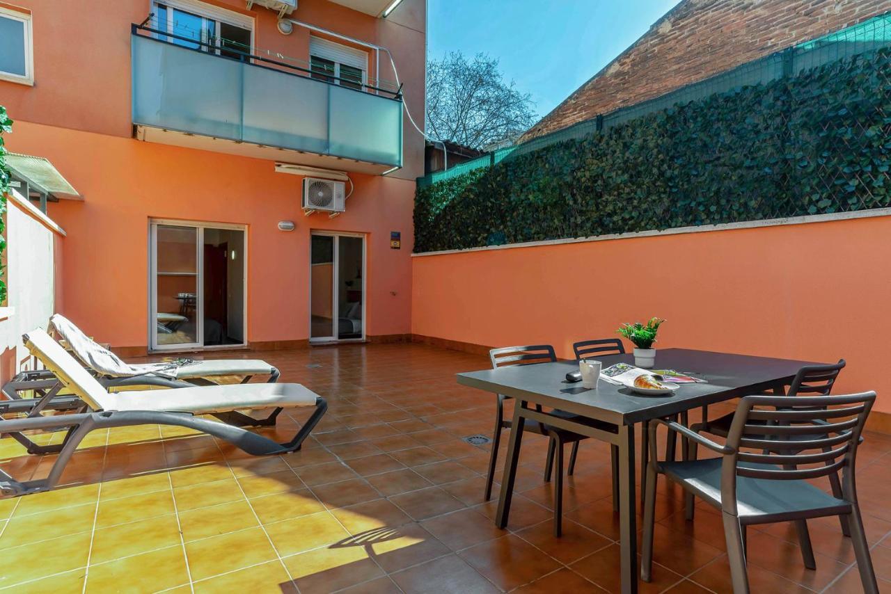 Ab North Barcelona Apartments Santa Coloma de Gramanet Dış mekan fotoğraf