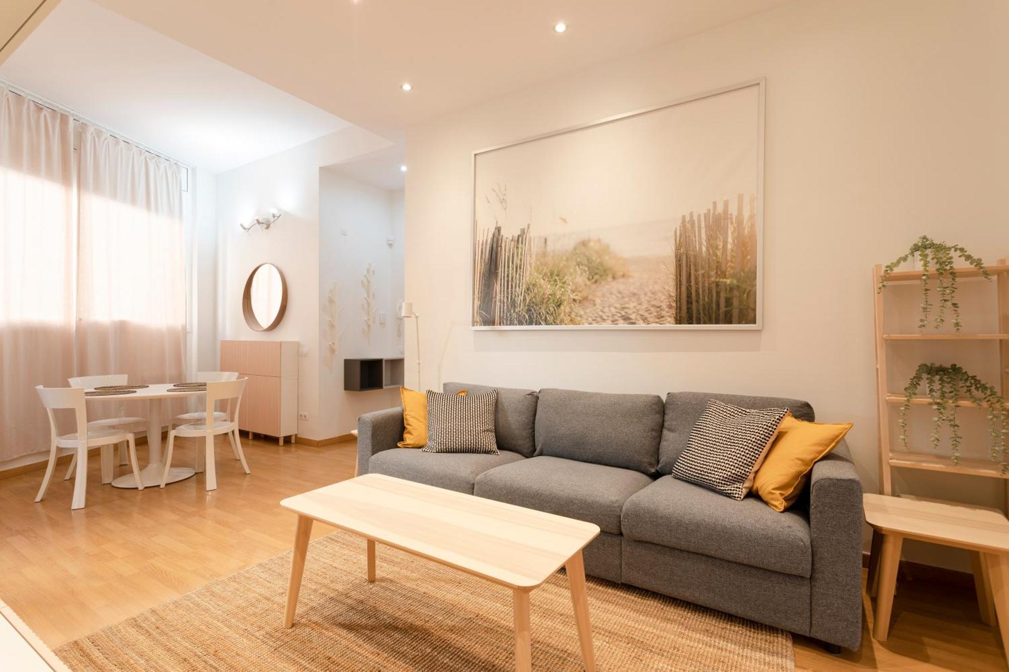 Ab North Barcelona Apartments Santa Coloma de Gramanet Dış mekan fotoğraf