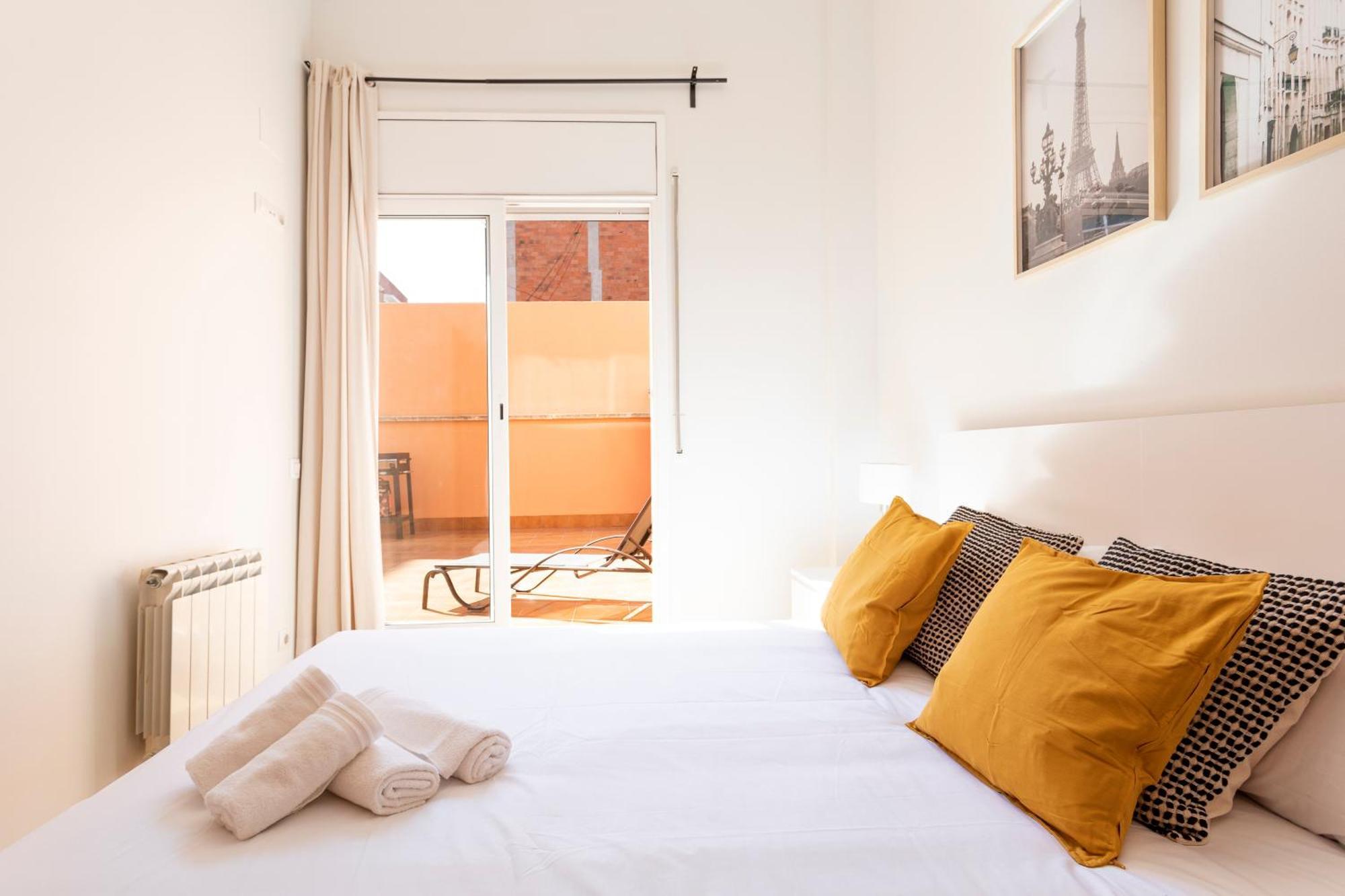 Ab North Barcelona Apartments Santa Coloma de Gramanet Dış mekan fotoğraf