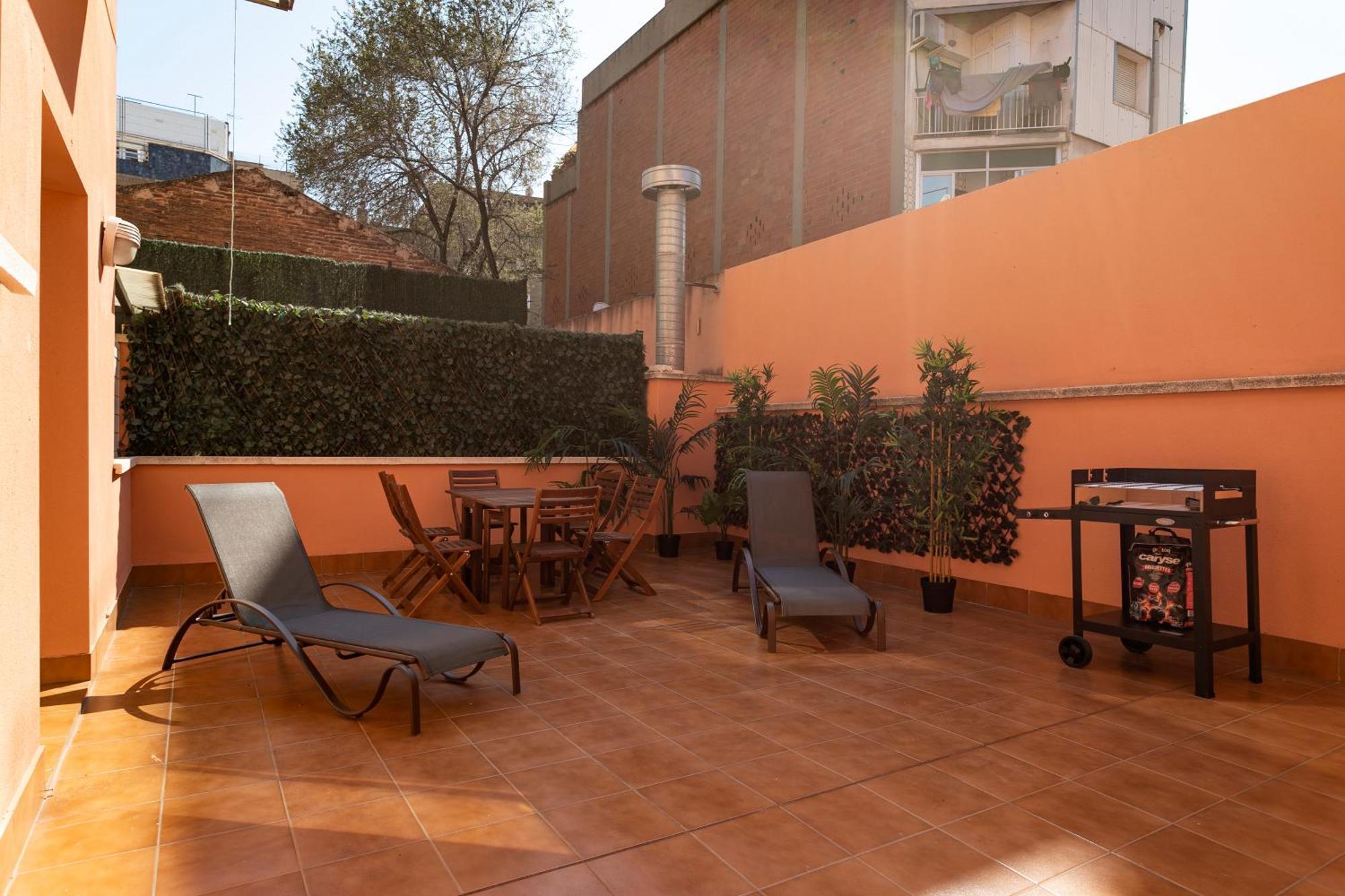 Ab North Barcelona Apartments Santa Coloma de Gramanet Dış mekan fotoğraf
